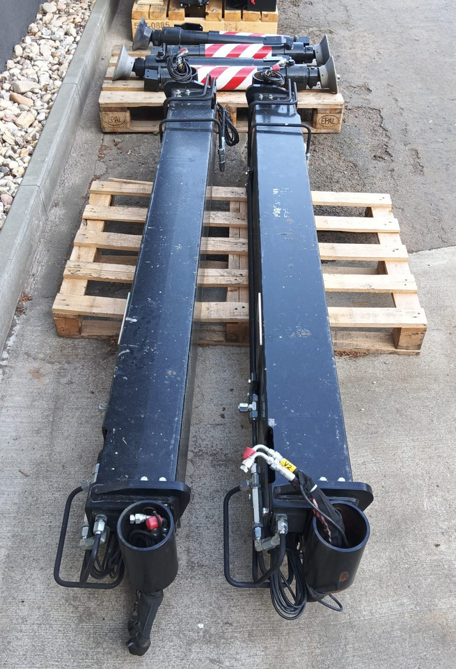FASSI - PALFINGER - HIAB - HMF - ATLAS additional stabilizers, Zusatzabstützen - Vinç për kamion: foto 2 FASSI - PALFINGER - HIAB - HMF - ATLAS additional stabilizers, Zusatzabstützen - Vinç për kamion: foto 2