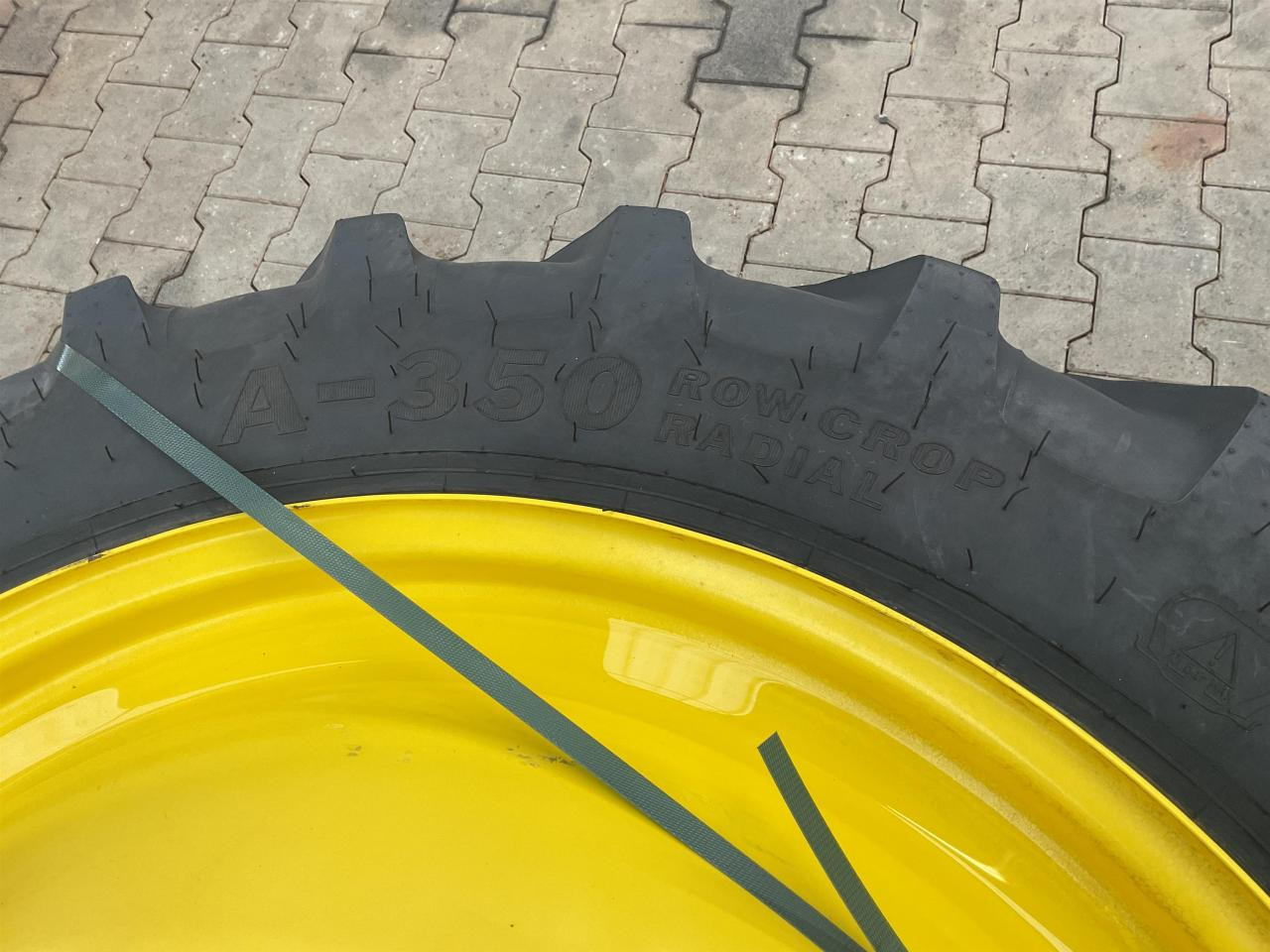 Alliance 270/95R36 - Gomë për Makineri bujqësore: foto 4 Alliance 270/95R36 - Gomë për Makineri bujqësore: foto 4