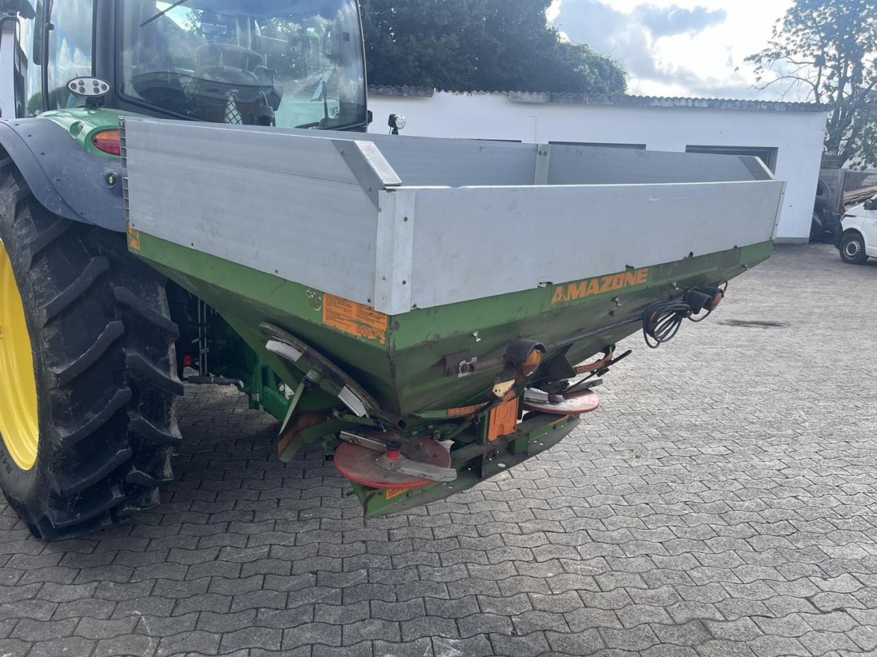 Amazone ZA-U - Shpërndarës plehu kimik: foto 4 Amazone ZA-U - Shpërndarës plehu kimik: foto 4
