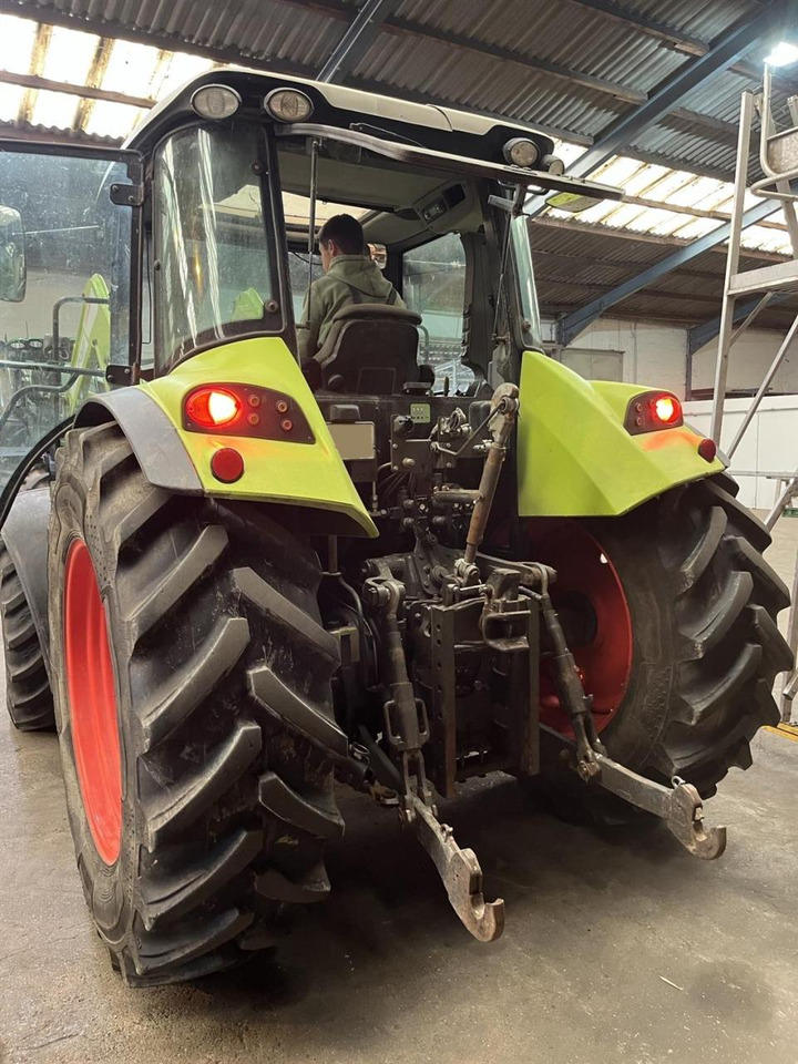 CLAAS Arion 420 - Traktor: foto 3 CLAAS Arion 420 - Traktor: foto 3