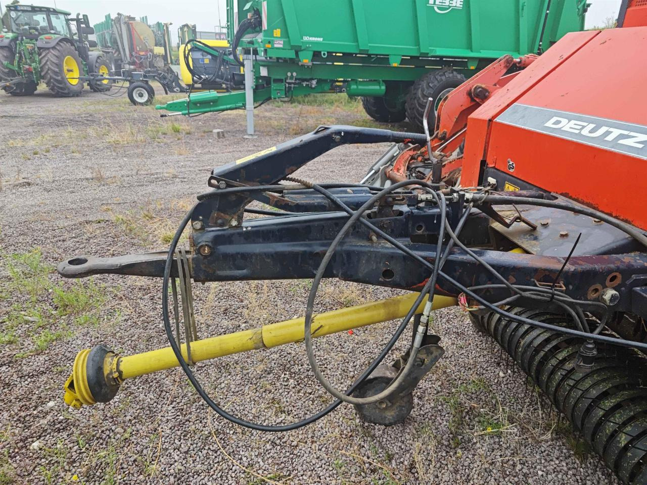 Lizingu i Deutz-Fahr E390 Deutz-Fahr E390: foto 11