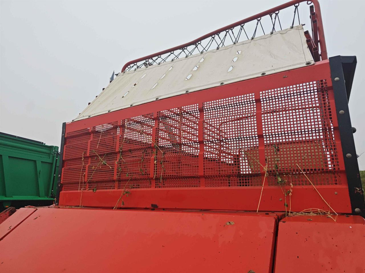 Lizingu i Deutz-Fahr E390 Deutz-Fahr E390: foto 6