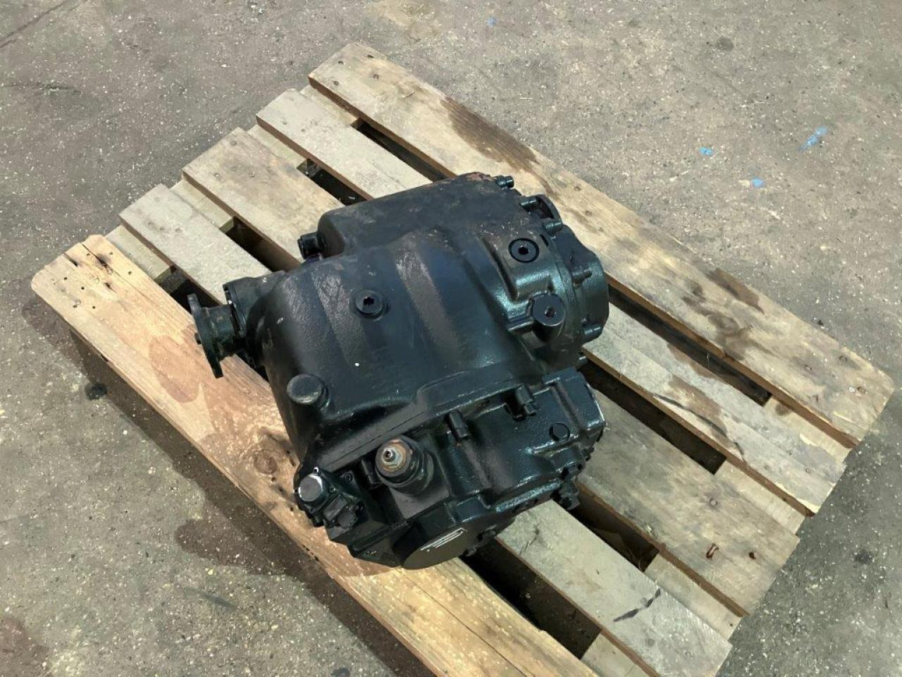 Dieci Austauschgetriebe - Ekskavator teleskopik: foto 1 Dieci Austauschgetriebe - Ekskavator teleskopik: foto 1