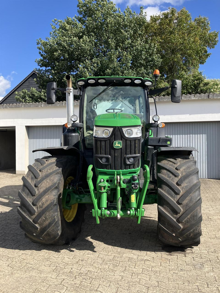 John Deere 6215R - Traktor: foto 5 John Deere 6215R - Traktor: foto 5