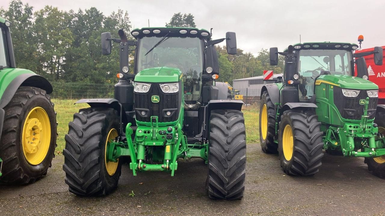 John Deere 6230R - Traktor: foto 5 John Deere 6230R - Traktor: foto 5
