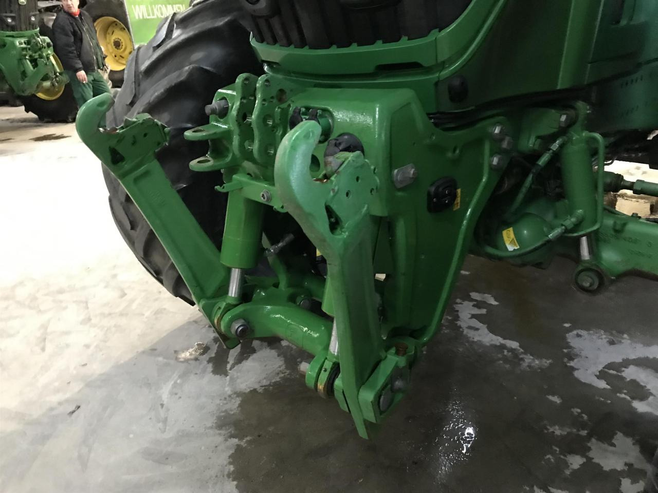 John Deere 6250R - Traktor: foto 4 John Deere 6250R - Traktor: foto 4