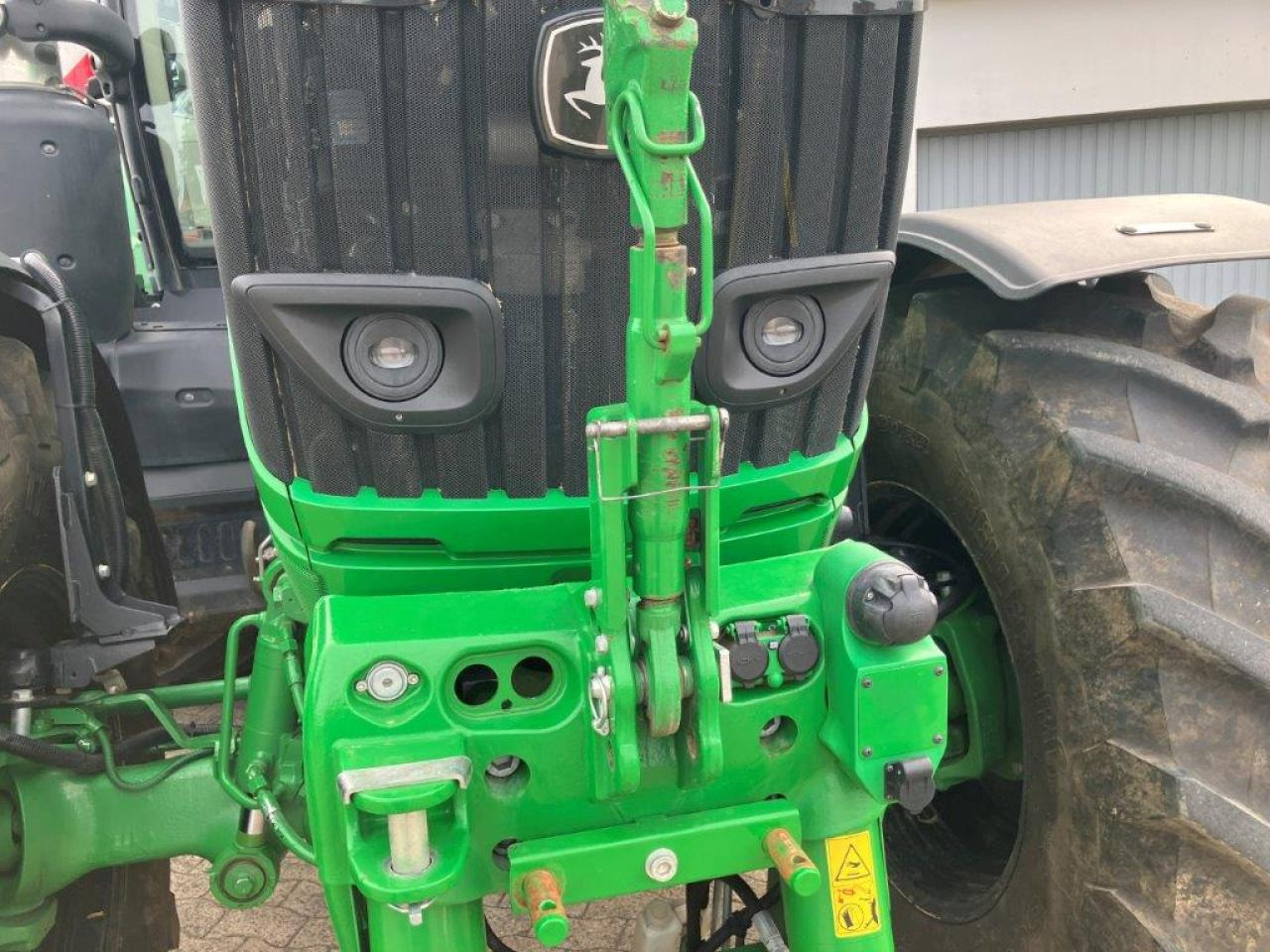 John Deere 6R 250 - Traktor: foto 3 John Deere 6R 250 - Traktor: foto 3