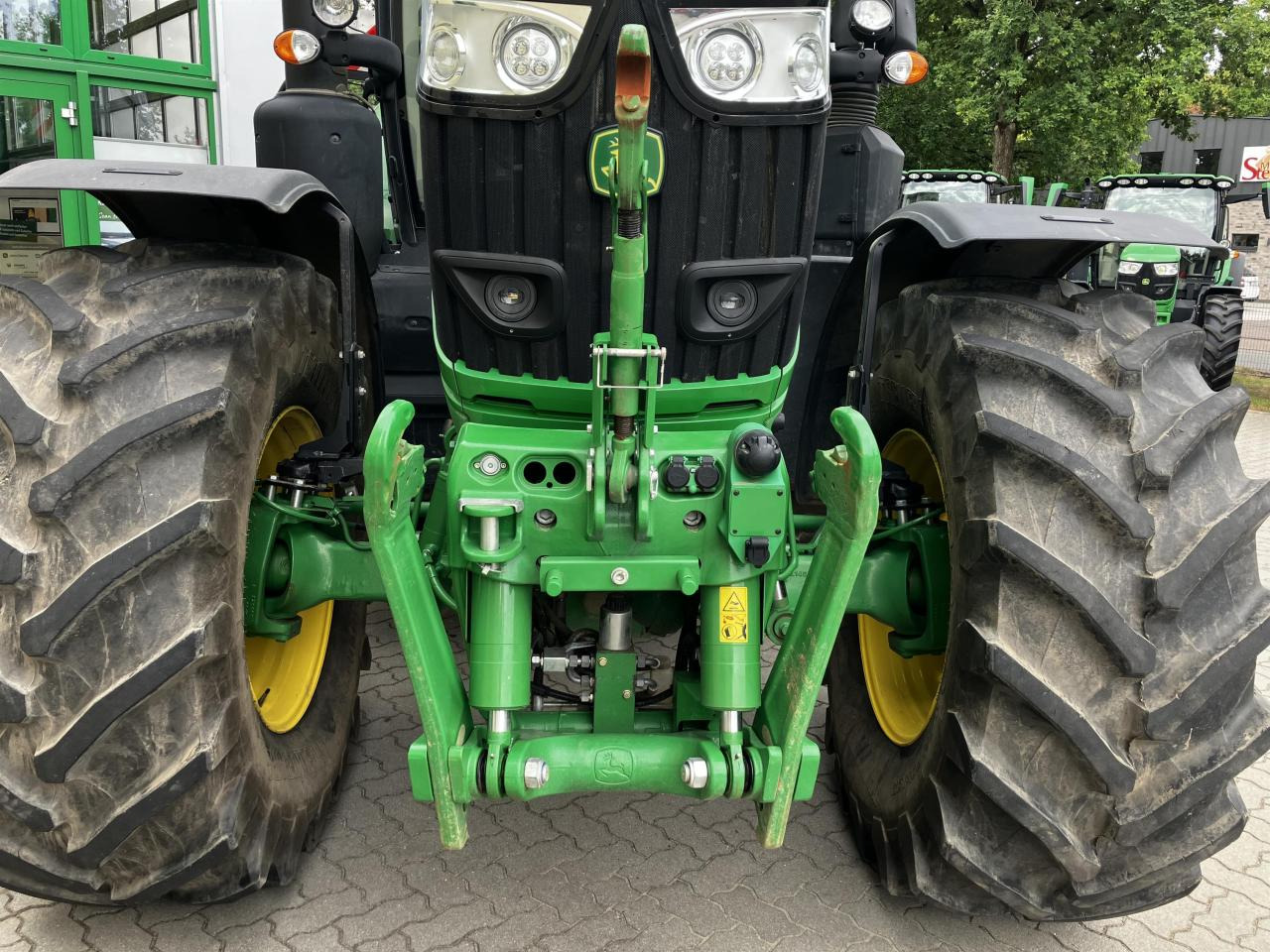 John Deere 6R 250 - Traktor: foto 4 John Deere 6R 250 - Traktor: foto 4