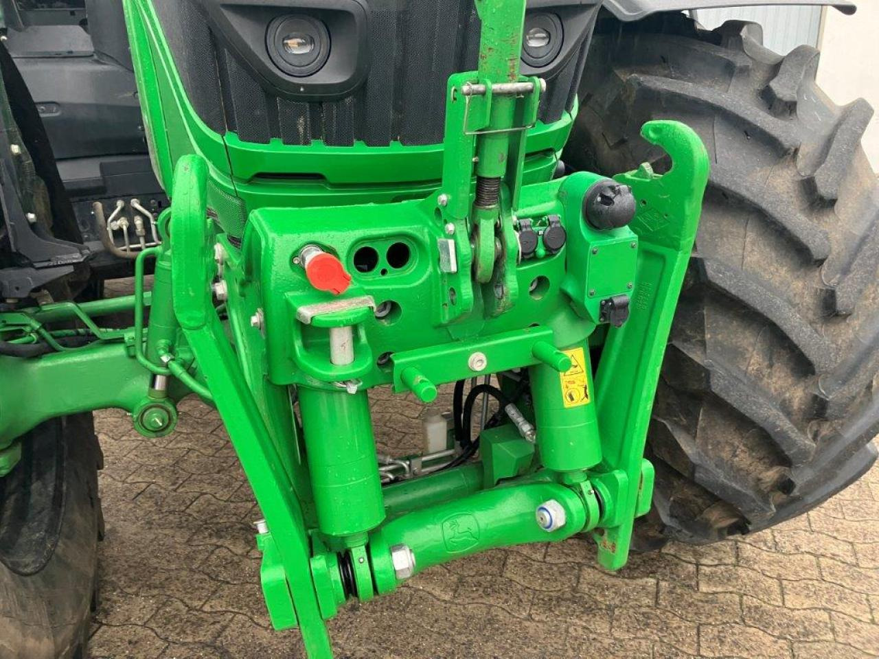 John Deere 6R 250 - Traktor: foto 4 John Deere 6R 250 - Traktor: foto 4