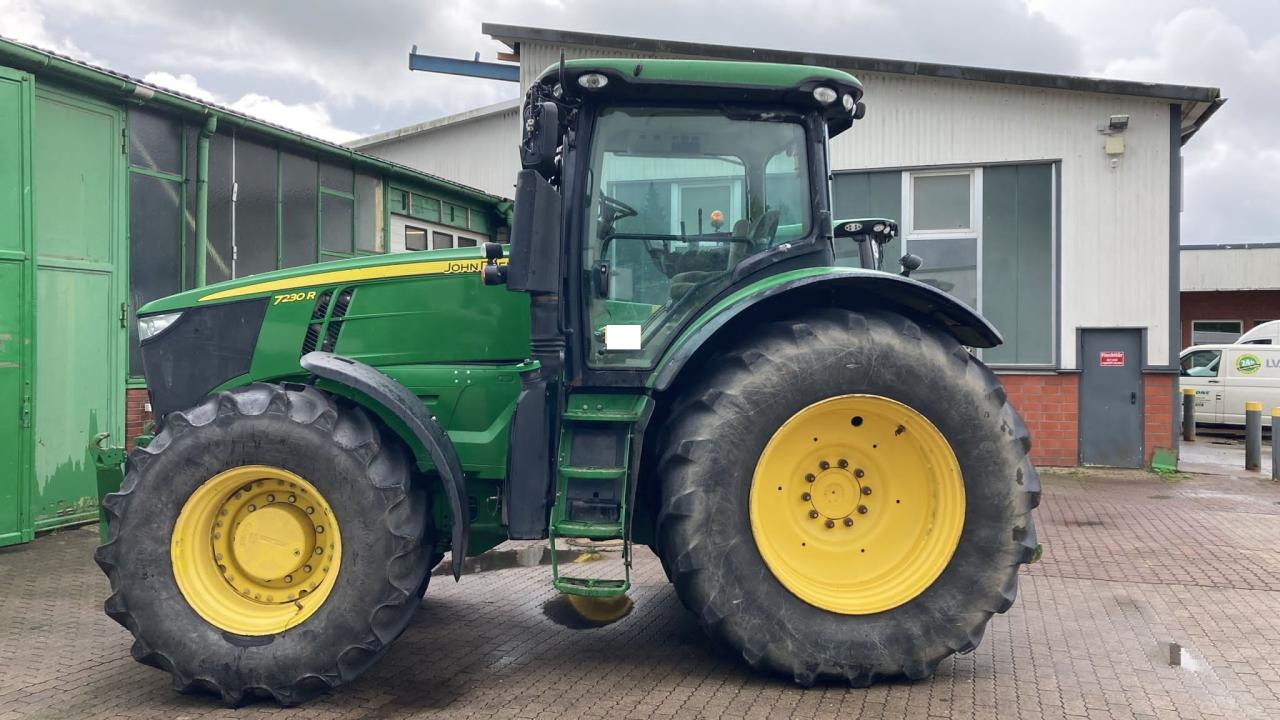 John Deere 7230R - Traktor: foto 1 John Deere 7230R - Traktor: foto 1
