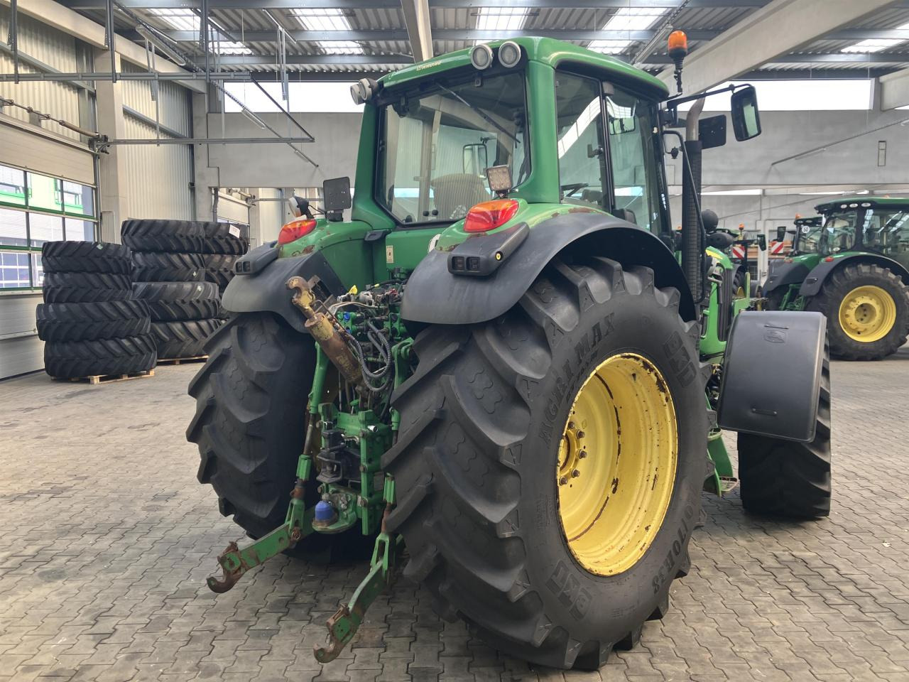 John Deere 7530 PREMIUM - Traktor: foto 3 John Deere 7530 PREMIUM - Traktor: foto 3