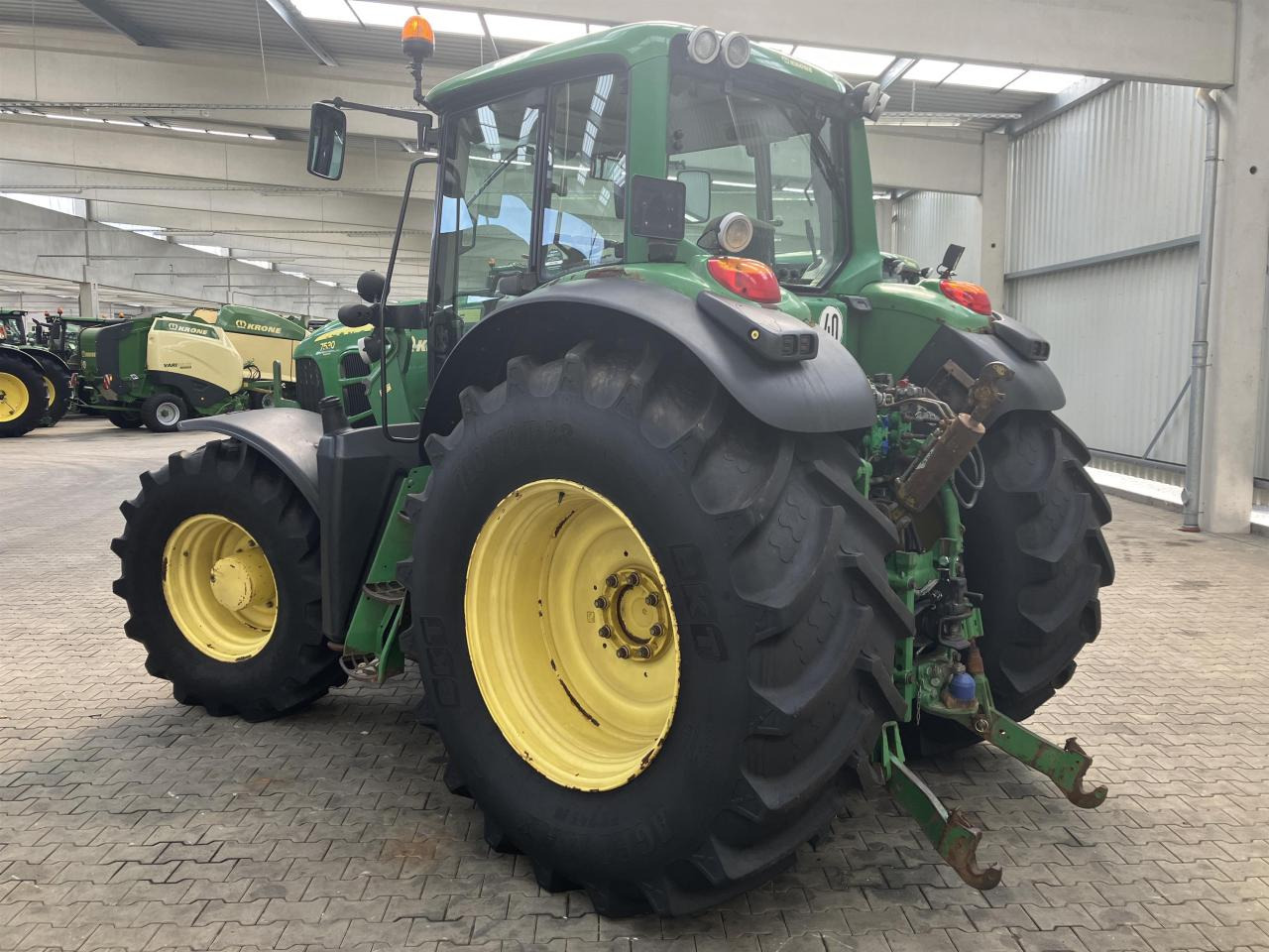John Deere 7530 PREMIUM - Traktor: foto 4 John Deere 7530 PREMIUM - Traktor: foto 4