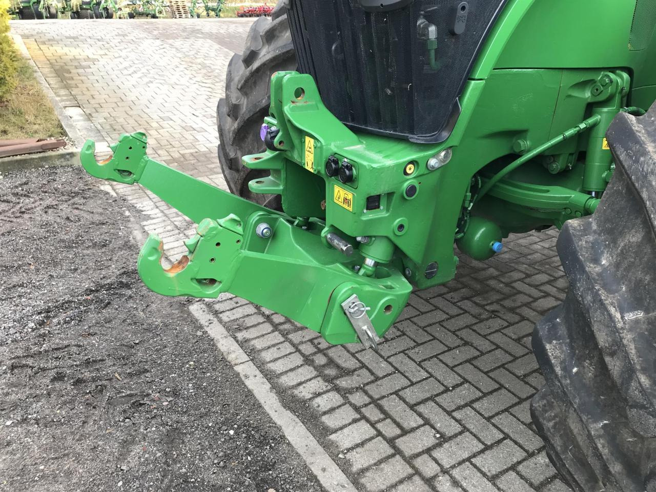 John Deere 7R 350 - Traktor: foto 4 John Deere 7R 350 - Traktor: foto 4