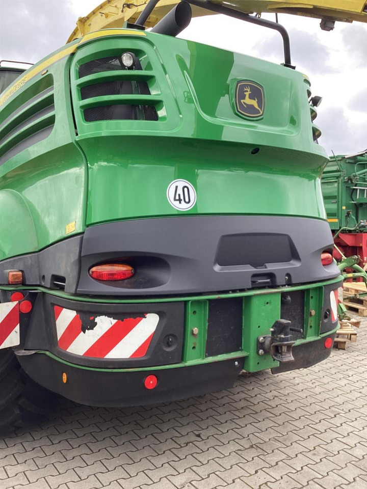 John Deere 8300 - Korrëse foragjere: foto 5 John Deere 8300 - Korrëse foragjere: foto 5