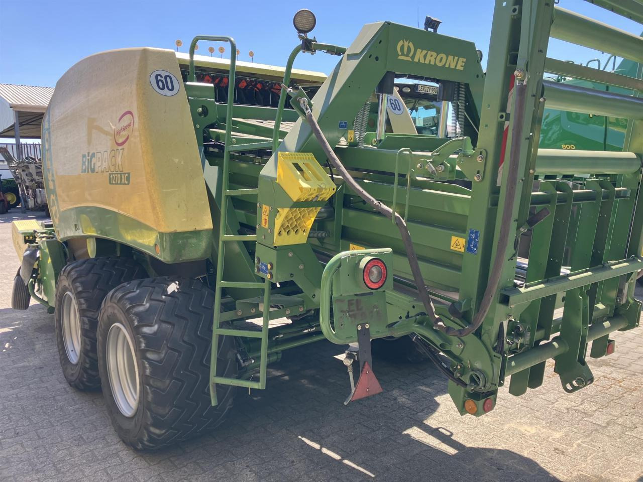 Krone Big Pack 1270 XC - Dengmbledhëse katrore: foto 3 Krone Big Pack 1270 XC - Dengmbledhëse katrore: foto 3