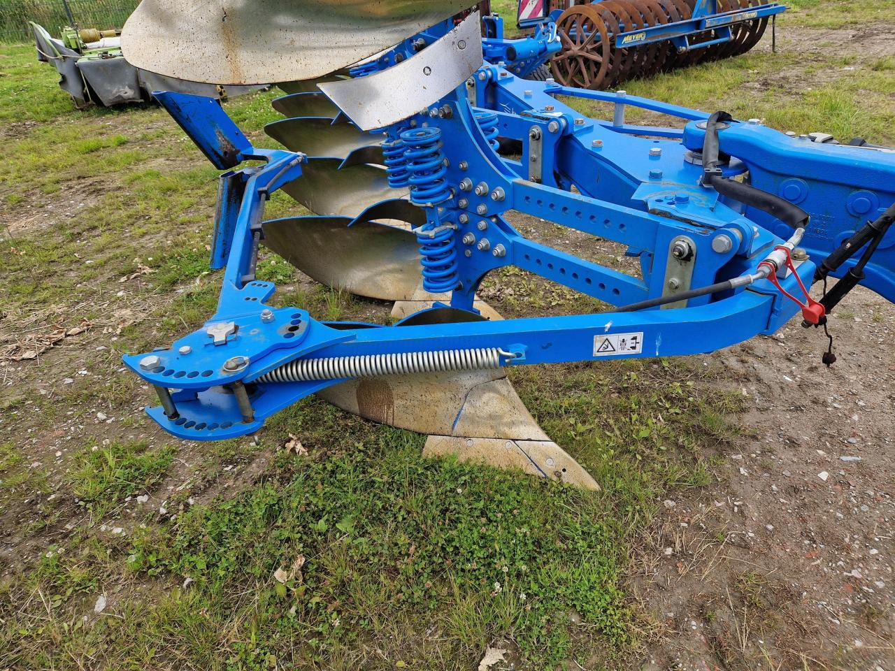Plug Lemken Juwel 8 M X 5+1: foto 6 Plug Lemken Juwel 8 M X 5+1: foto 6