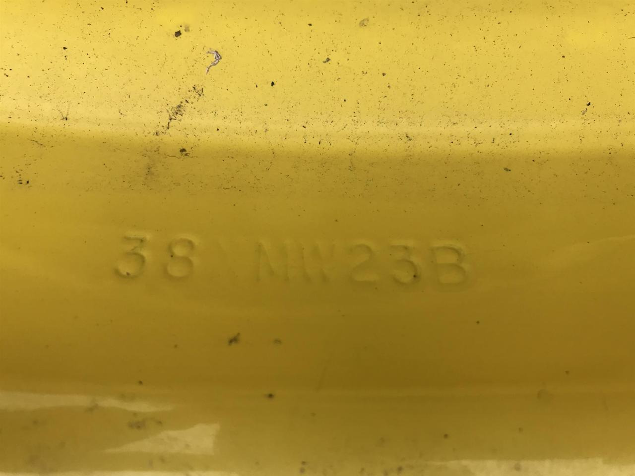 Gomë për Makineri bujqësore Michelin 650/85R38: foto 6