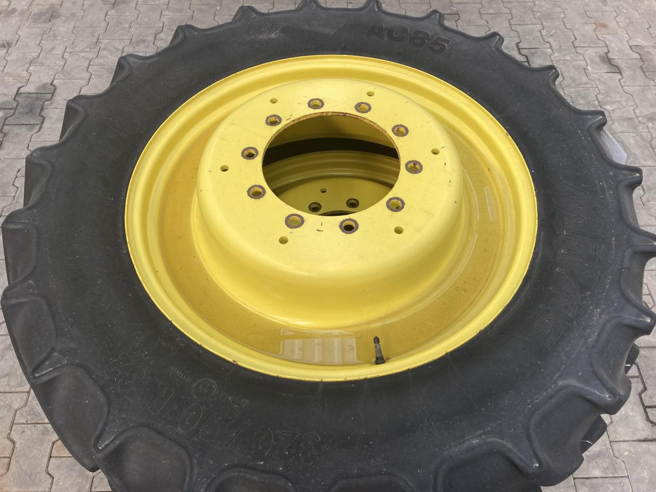 Mitas 320/90R32 - Gomë për Makineri bujqësore: foto 2 Mitas 320/90R32 - Gomë për Makineri bujqësore: foto 2