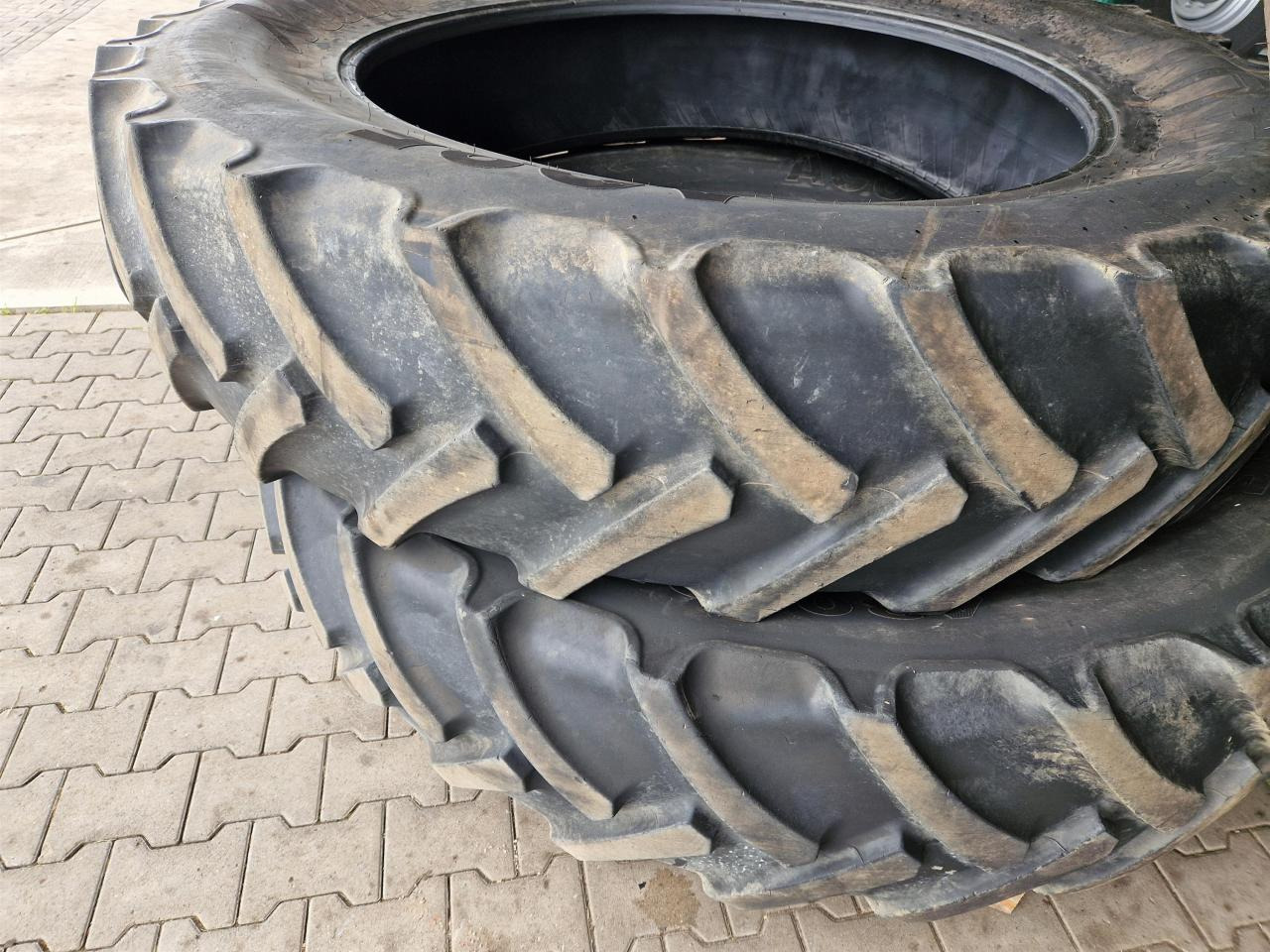 Mitas 480/95R50 - Gomë për Makineri bujqësore: foto 1 Mitas 480/95R50 - Gomë për Makineri bujqësore: foto 1