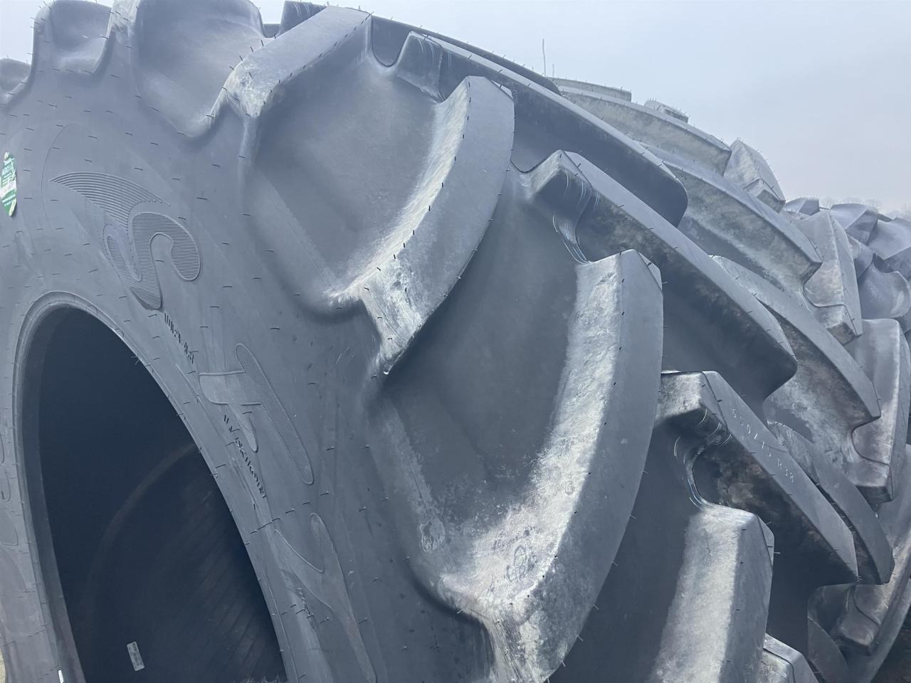 Mitas 650/75R38 - Gomë për Makineri bujqësore: foto 4 Mitas 650/75R38 - Gomë për Makineri bujqësore: foto 4