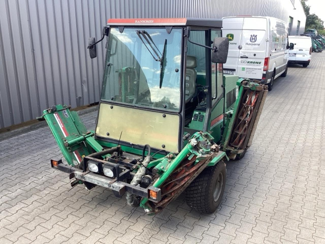 Mjet bujqësor/ Special Ransomes Commader 350: foto 1