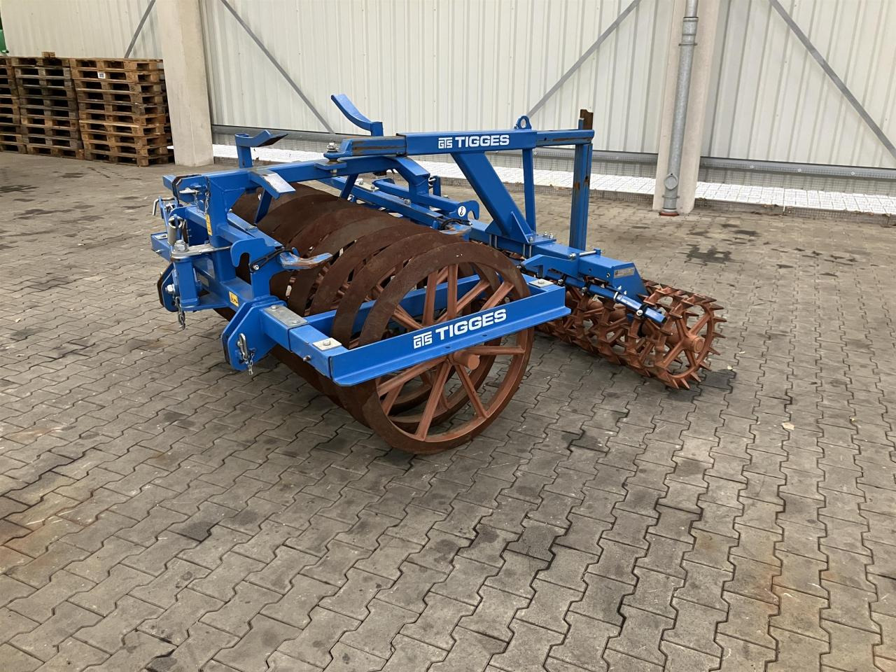 Tigges UPN 900-210 - Rul bujqësor: foto 1 Tigges UPN 900-210 - Rul bujqësor: foto 1