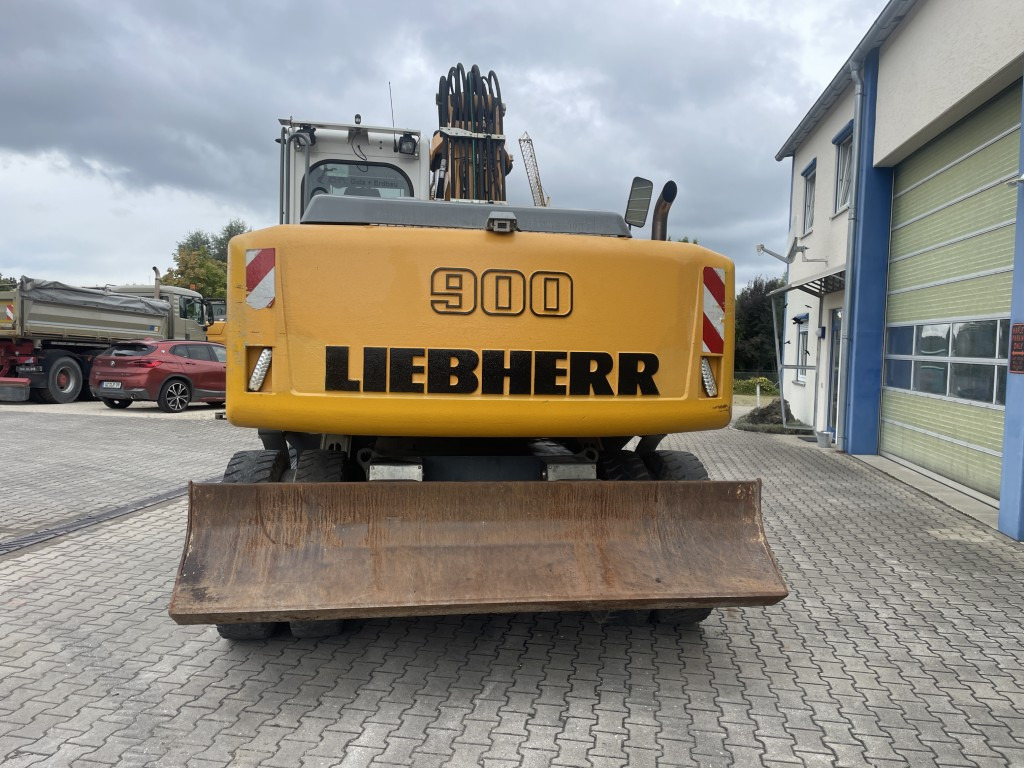 Liebherr A 900 C Litronic - Ekskavator me goma: foto 4 Liebherr A 900 C Litronic - Ekskavator me goma: foto 4
