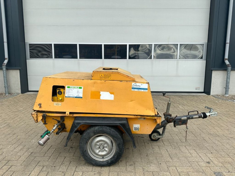 Atlas-Copco ATCA 2000 Deutz F2L 1011 Mobiele Diesel Schroefcompressor 18.5 kW 7 Bar - Kompresor ajri: foto 1 Atlas-Copco ATCA 2000 Deutz F2L 1011 Mobiele Diesel Schroefcompressor 18.5 kW 7 Bar - Kompresor ajri: foto 1