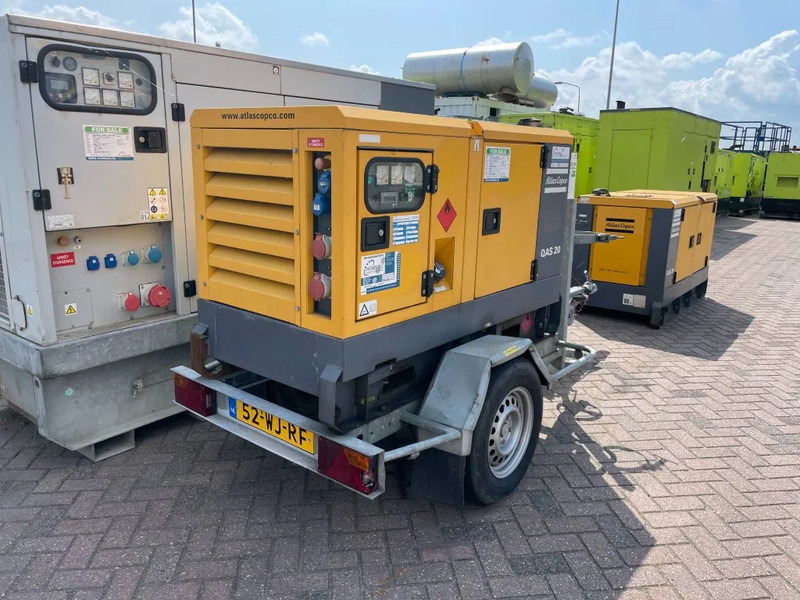 Atlas-Copco QAS 20 Kubota mobiele 20 kVA Silent Rental generatorrset Stage 3A - Set gjeneratori: foto 4 Atlas-Copco QAS 20 Kubota mobiele 20 kVA Silent Rental generatorrset Stage 3A - Set gjeneratori: foto 4