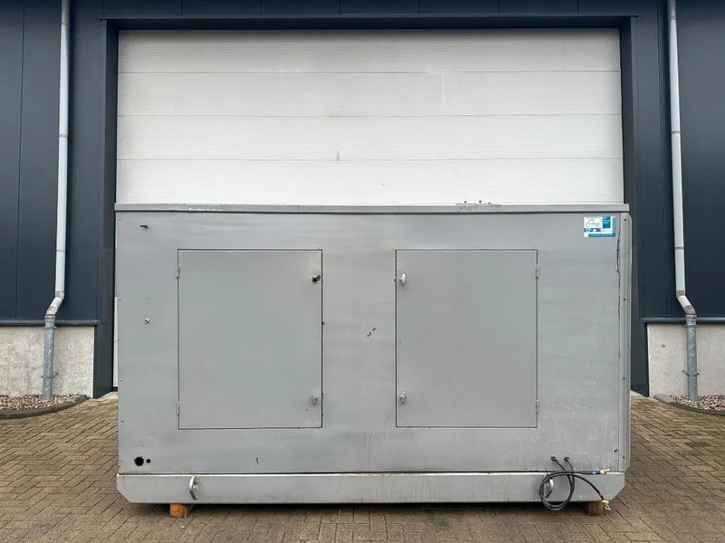 Cummins NT 855 G4 Leroy Somer 230 kVA Silent generatorset ex Emergency 370 hours ! - Set gjeneratori: foto 5 Cummins NT 855 G4 Leroy Somer 230 kVA Silent generatorset ex Emergency 370 hours ! - Set gjeneratori: foto 5