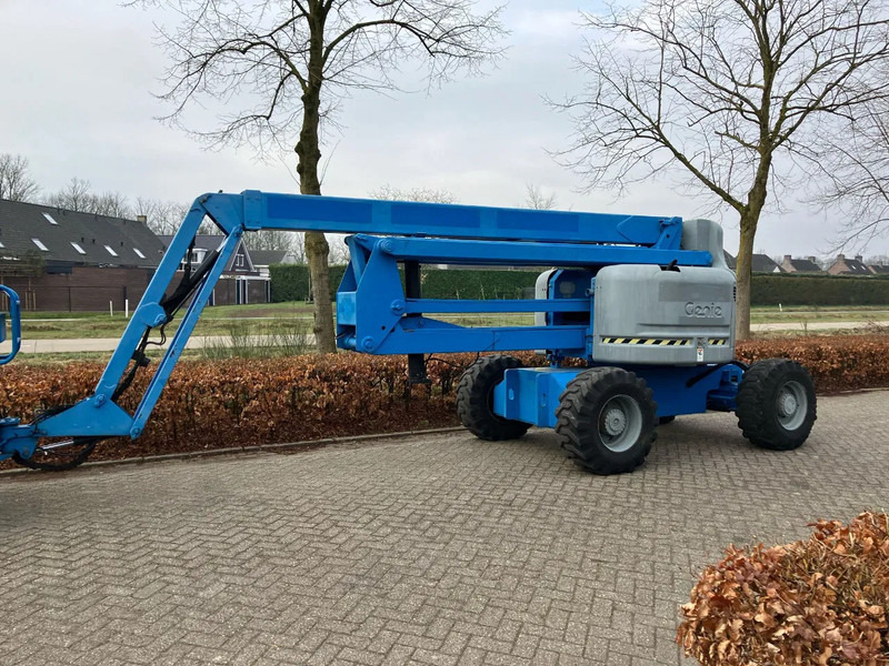 Genie Z60/34 Deutz Diesel 4 x 4 Knik Telescoop Hoogwerker 20.4 meter werkhoogte - Krah me çernjerë: foto 3 Genie Z60/34 Deutz Diesel 4 x 4 Knik Telescoop Hoogwerker 20.4 meter werkhoogte - Krah me çernjerë: foto 3