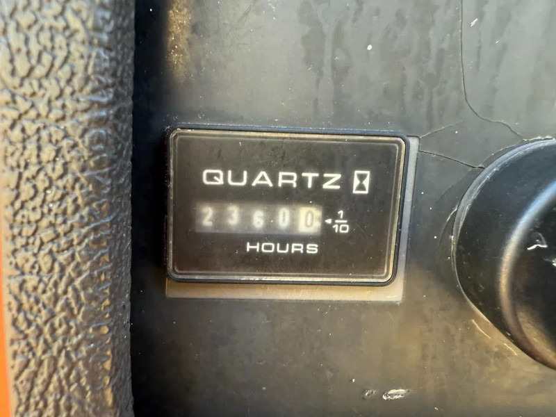 JLG 450AJ Deutz 16 meter werkhoogte 4 x 4 Knikarm Diesel Hoogwerker - Krah me çernjerë: foto 5 JLG 450AJ Deutz 16 meter werkhoogte 4 x 4 Knikarm Diesel Hoogwerker - Krah me çernjerë: foto 5