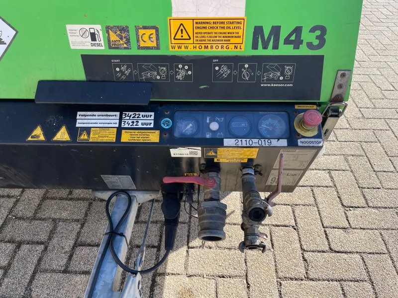 Kaeser M43 Kubota 4,2 m3 / min 7 Bar 30 kW Mobiele Silent Diesel Compressor - Kompresor ajri: foto 3 Kaeser M43 Kubota 4,2 m3 / min 7 Bar 30 kW Mobiele Silent Diesel Compressor - Kompresor ajri: foto 3