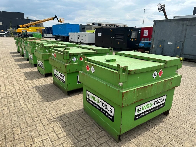 Kiwa IBC Steenbergen 750 liter Dieseltank - Rezervuari i magazinimit: foto 4 Kiwa IBC Steenbergen 750 liter Dieseltank - Rezervuari i magazinimit: foto 4