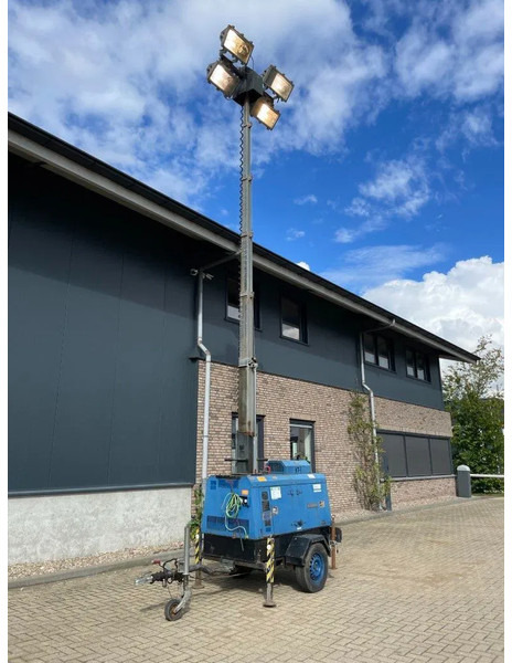 Kubota Superlight VT1 mobiele lichtmast-generator - Kullë ndriçimi: foto 1 Kubota Superlight VT1 mobiele lichtmast-generator - Kullë ndriçimi: foto 1