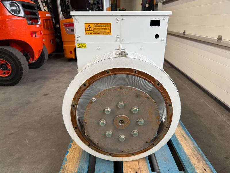 Leroy Somer LSAM 46.2M3 C 6/4 Generatordeel 150 kVA Alternator New overstock ! - Set gjeneratori: foto 3 Leroy Somer LSAM 46.2M3 C 6/4 Generatordeel 150 kVA Alternator New overstock ! - Set gjeneratori: foto 3