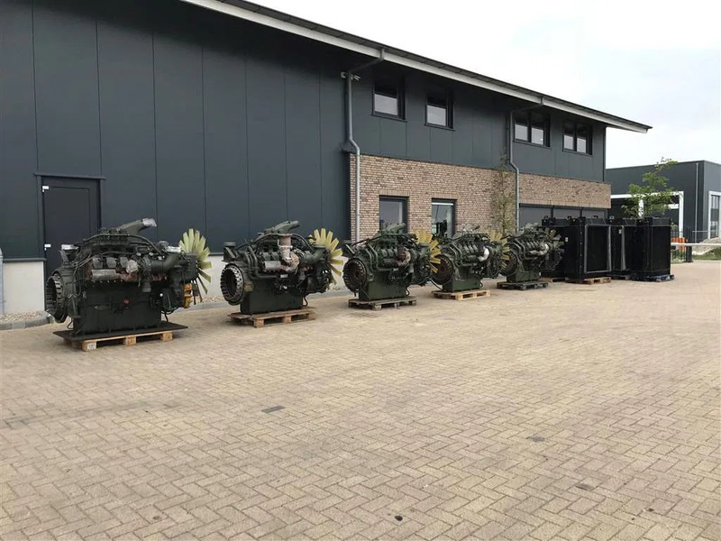 MTU 12V 2000 633 PK 12V 2000 633 PK Diesel Engine - Motori: foto 2 MTU 12V 2000 633 PK 12V 2000 633 PK Diesel Engine - Motori: foto 2