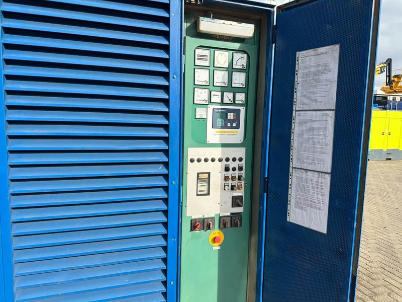 MTU 450 kVA Supersilent generatorset in 20 ft container aggregaat - Set gjeneratori: foto 5 MTU 450 kVA Supersilent generatorset in 20 ft container aggregaat - Set gjeneratori: foto 5