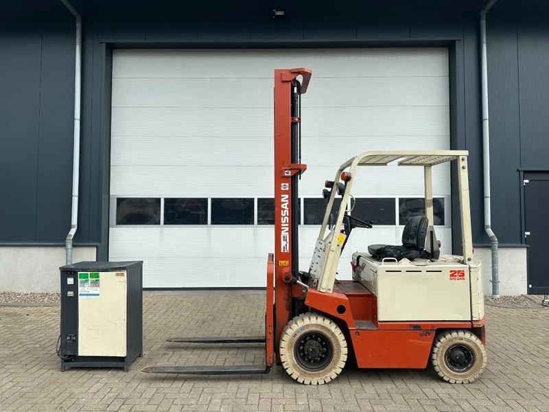 Nissan 2.5 ton Duplex Elektra Heftruck 5 meter hefhoogte - Pirun elektrik: foto 1 Nissan 2.5 ton Duplex Elektra Heftruck 5 meter hefhoogte - Pirun elektrik: foto 1