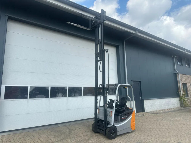 Still RX50-15 1.5 ton Triplex Freelift Sideshift Elektra Heftruck accu 2023 ! - Pirun elektrik: foto 5 Still RX50-15 1.5 ton Triplex Freelift Sideshift Elektra Heftruck accu 2023 ! - Pirun elektrik: foto 5