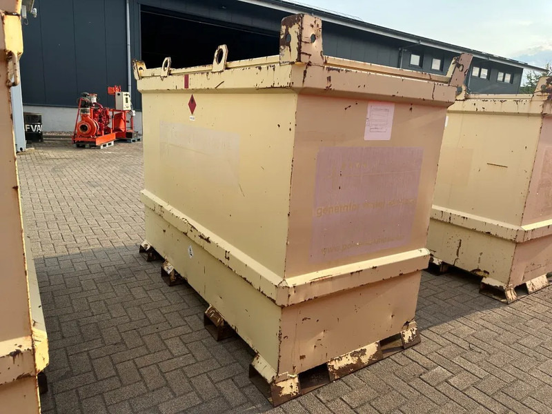 Kontenier transporti Tolsma Kiwa IBC 3000 liter Dieseltank Milieutank: foto 10