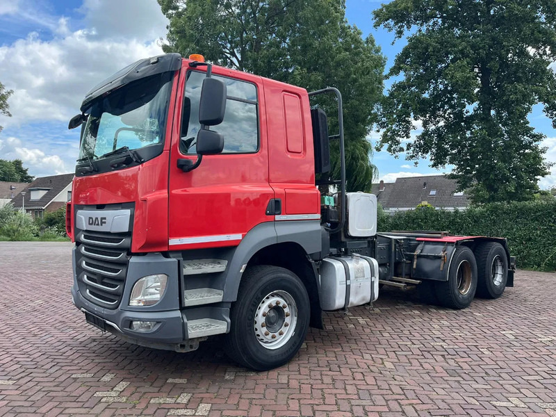 DAF CF 530 FAT intarder - Kamion vagonetë: foto 1 DAF CF 530 FAT intarder - Kamion vagonetë: foto 1