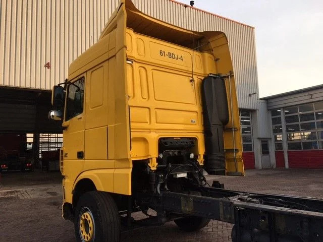 DAF Cabine XF Space Cab Euro 6 - Kabinë për Kamioni: foto 3 DAF Cabine XF Space Cab Euro 6 - Kabinë për Kamioni: foto 3