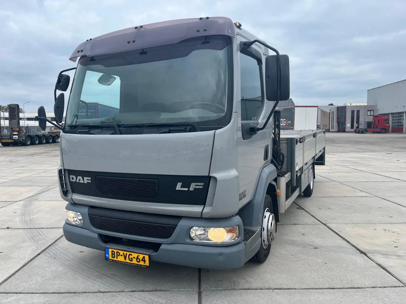 DAF LF 45 FA - Kamion me vinç, Kamion me karroceri të hapur: foto 2 DAF LF 45 FA - Kamion me vinç, Kamion me karroceri të hapur: foto 2
