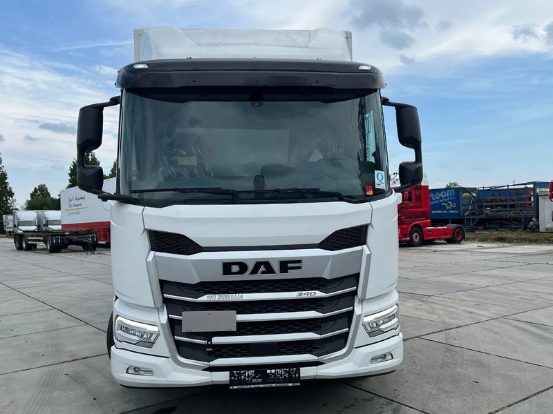 DAF XD 340 FAN 6x2 - Kamion vagonetë: foto 2 DAF XD 340 FAN 6x2 - Kamion vagonetë: foto 2