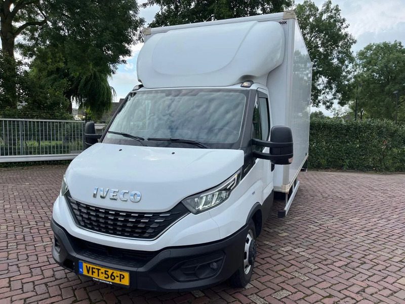 Iveco Daily 35C16 Achterdeuren nieuwe motor +distributieriem bij 253480 KM op 02-05-2024 - Kamioncine me kontinier, Kamioncine dopio kabinë: foto 2 Iveco Daily 35C16 Achterdeuren nieuwe motor +distributieriem bij 253480 KM op 02-05-2024 - Kamioncine me kontinier, Kamioncine dopio kabinë: foto 2