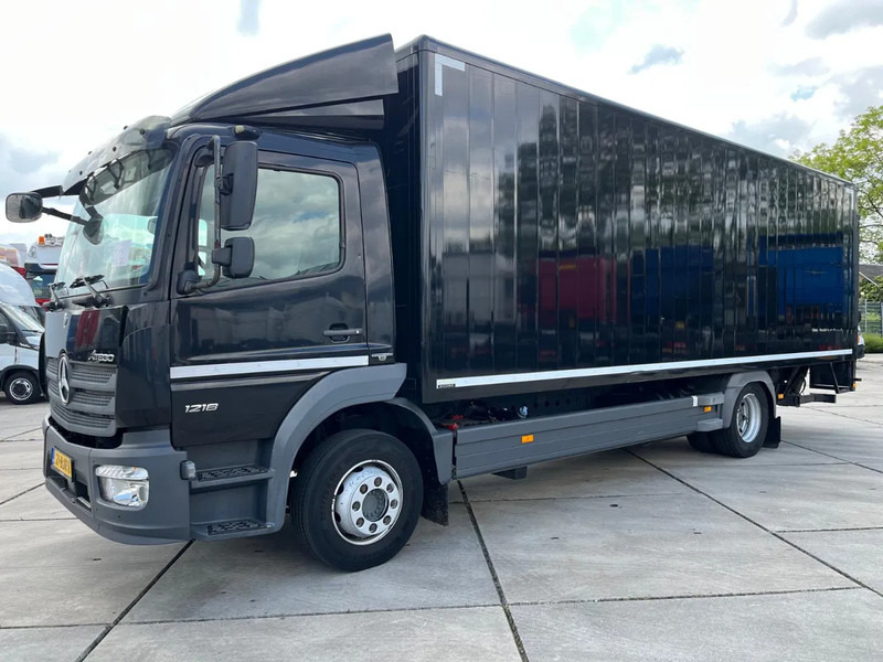 Mercedes-Benz Atego 1218 - Kamion vagonetë: foto 1 Mercedes-Benz Atego 1218 - Kamion vagonetë: foto 1