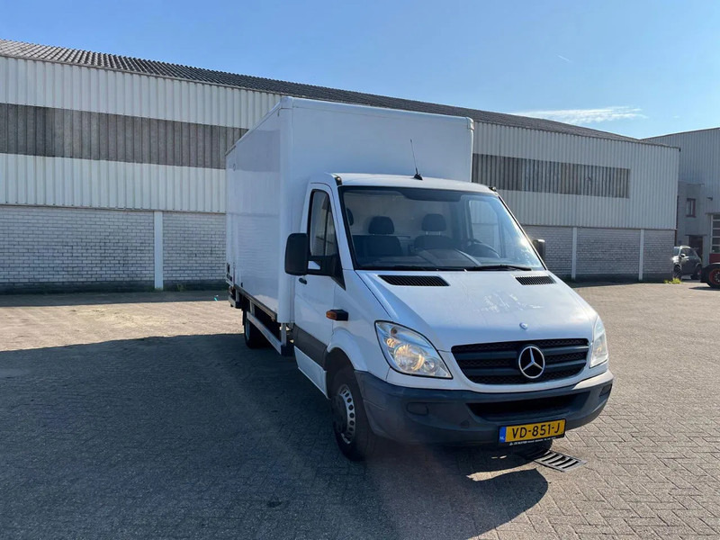 Mercedes-Benz Sprinter 513 2.2 CDI - Kamioncine me kontinier, Kamioncine dopio kabinë: foto 4 Mercedes-Benz Sprinter 513 2.2 CDI - Kamioncine me kontinier, Kamioncine dopio kabinë: foto 4