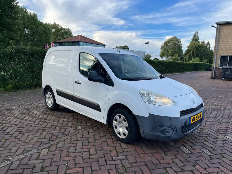 Peugeot Partner 120 1.6 HDI - Furgon i vogël: foto 5 Peugeot Partner 120 1.6 HDI - Furgon i vogël: foto 5