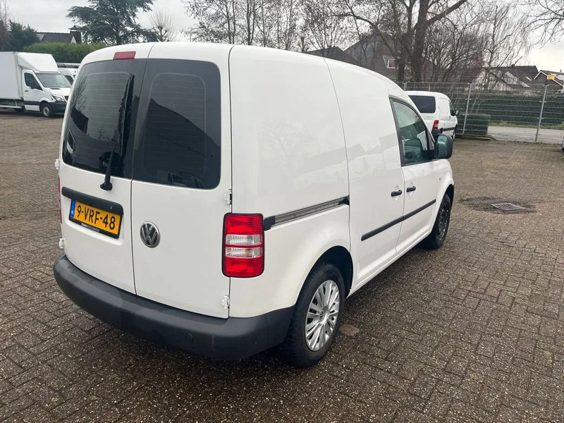 Volkswagen Caddy 1.6 75 PK - Furgon i vogël: foto 3 Volkswagen Caddy 1.6 75 PK - Furgon i vogël: foto 3